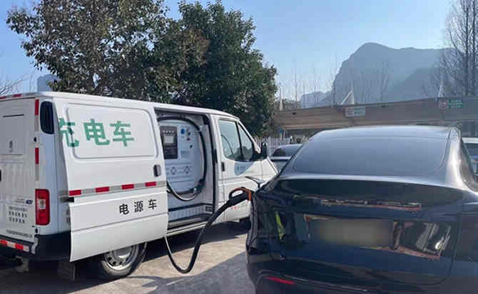 曾都区汽车搭电